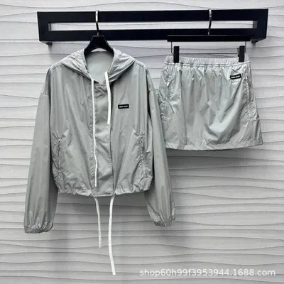 Gray Hooded Windbreaker Light Gray Casual Jacket
