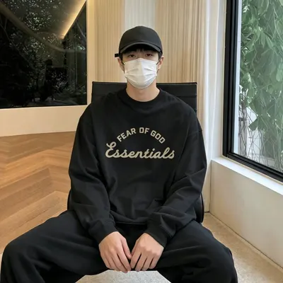 Fear Of God Essentials Black Crewneck Sweatshirt