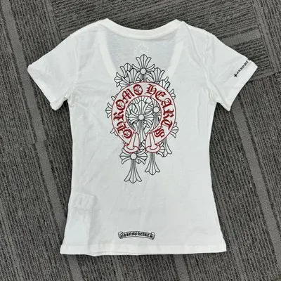 Ekomo Hearts White Graphic T-Shirt